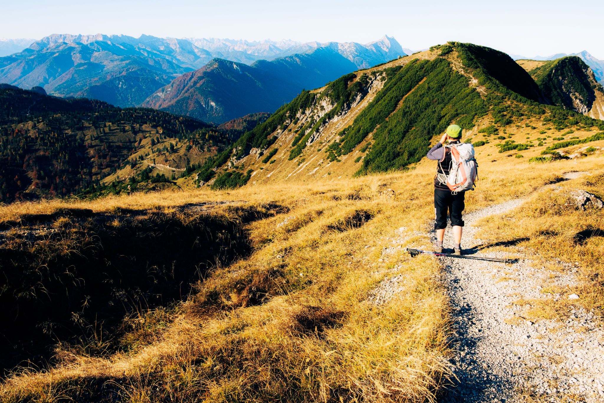 Frechjoch, im Hintergrund das Rofangebirge