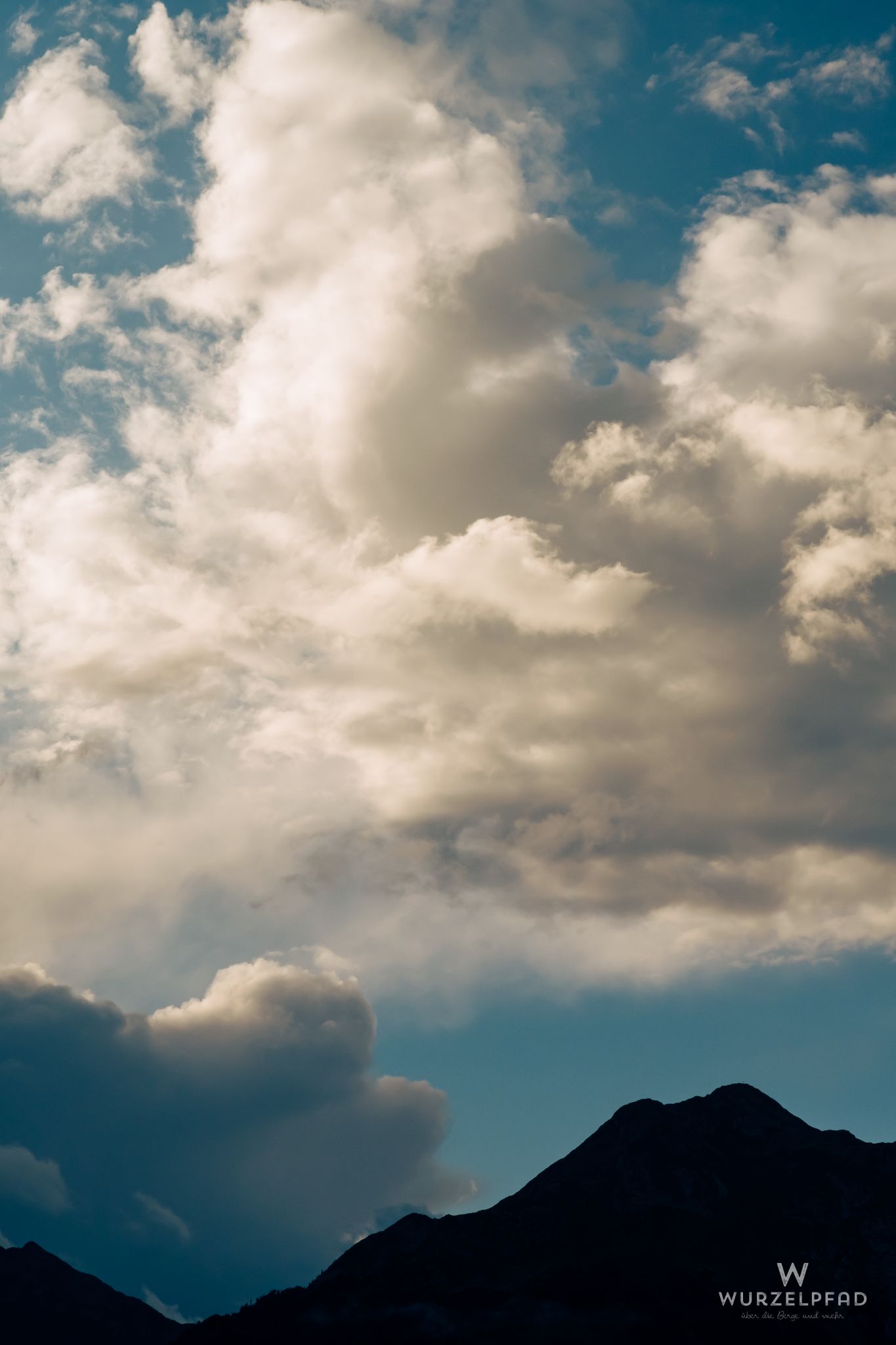 Wolkenstimmung am Jägerhof