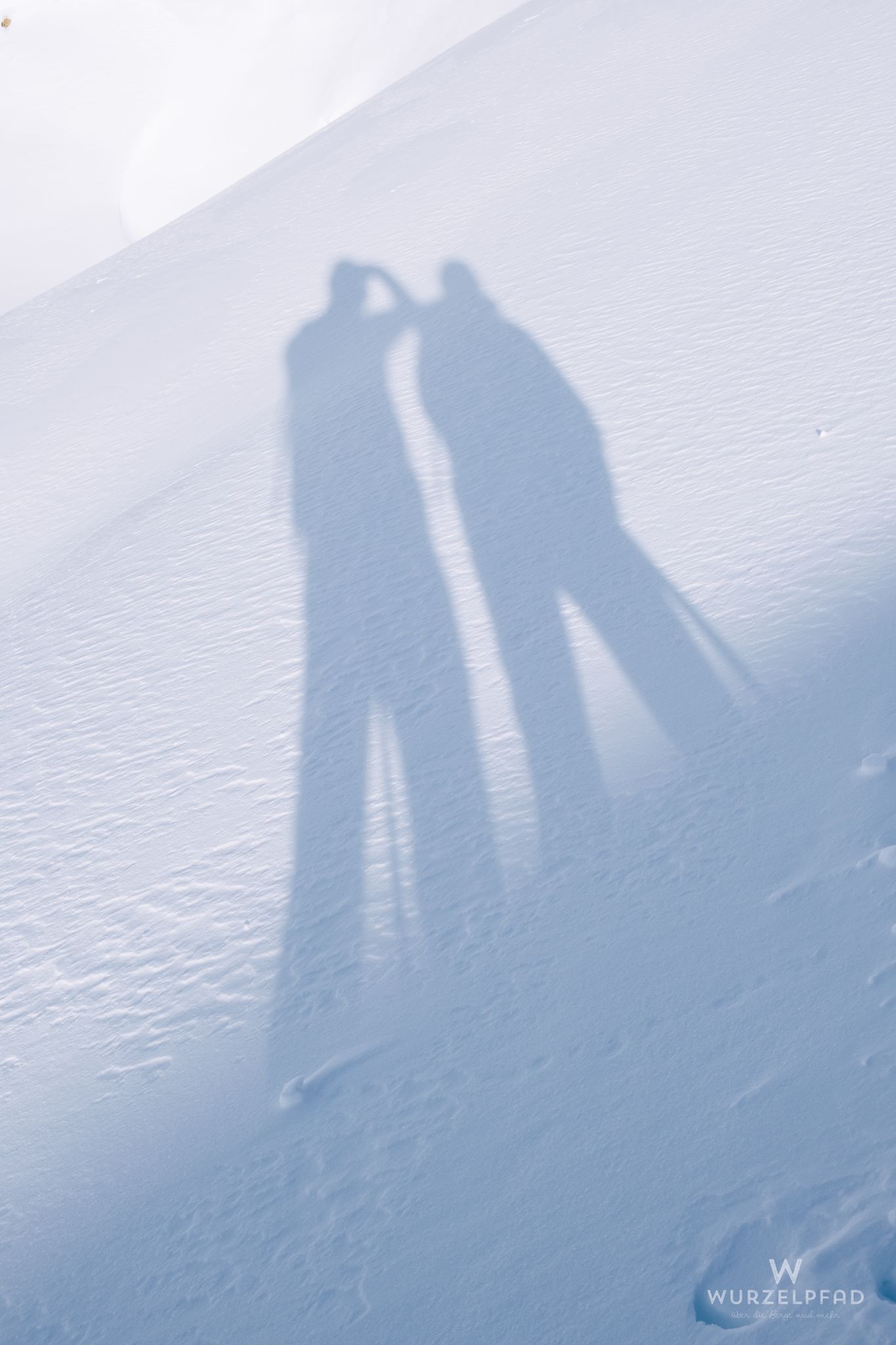Zwei Schneeschuhwanderer