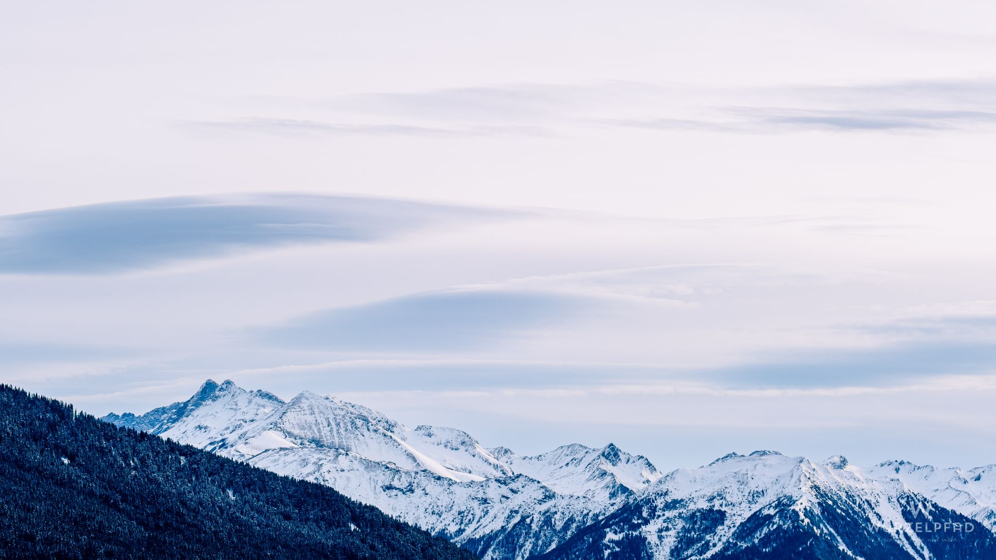 Blick über die Stubaier Berge
